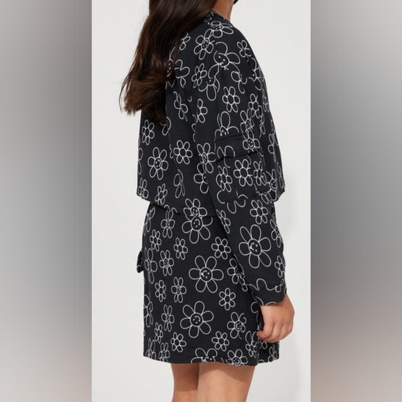 Mini Fleece Smiley Flowers Cargo Skort 2 pcs Set - Black - Picture 4 of 7